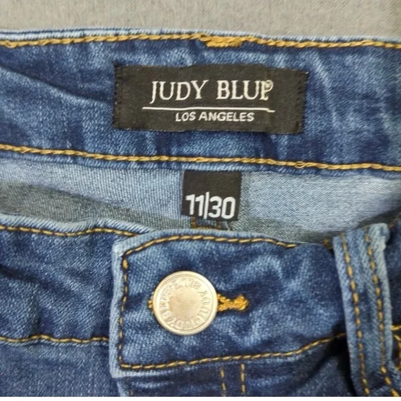 Judy Blue Jeans Women's 30 Blue Skinny Fit Denim Tulip Hems - Picture 9 of 11